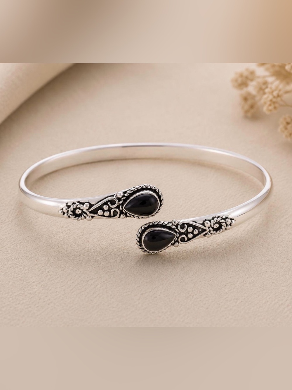 Sterling Heart Accent Bangle Bracelet in Silver